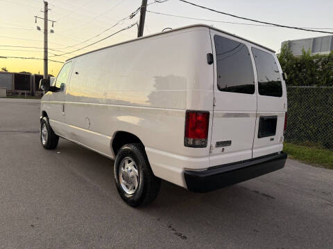 2009 Ford E-Series E-250