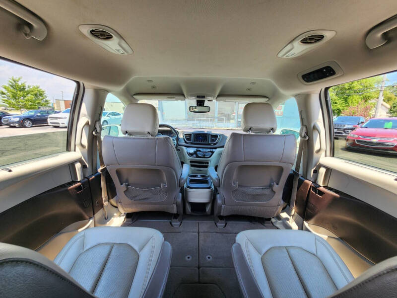 2019 Chrysler Pacifica Touring L