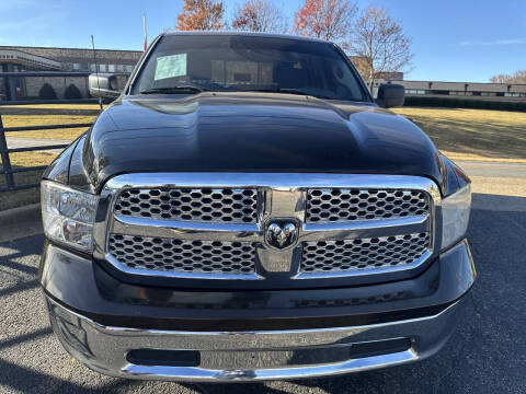 2013 RAM 1500 SLT