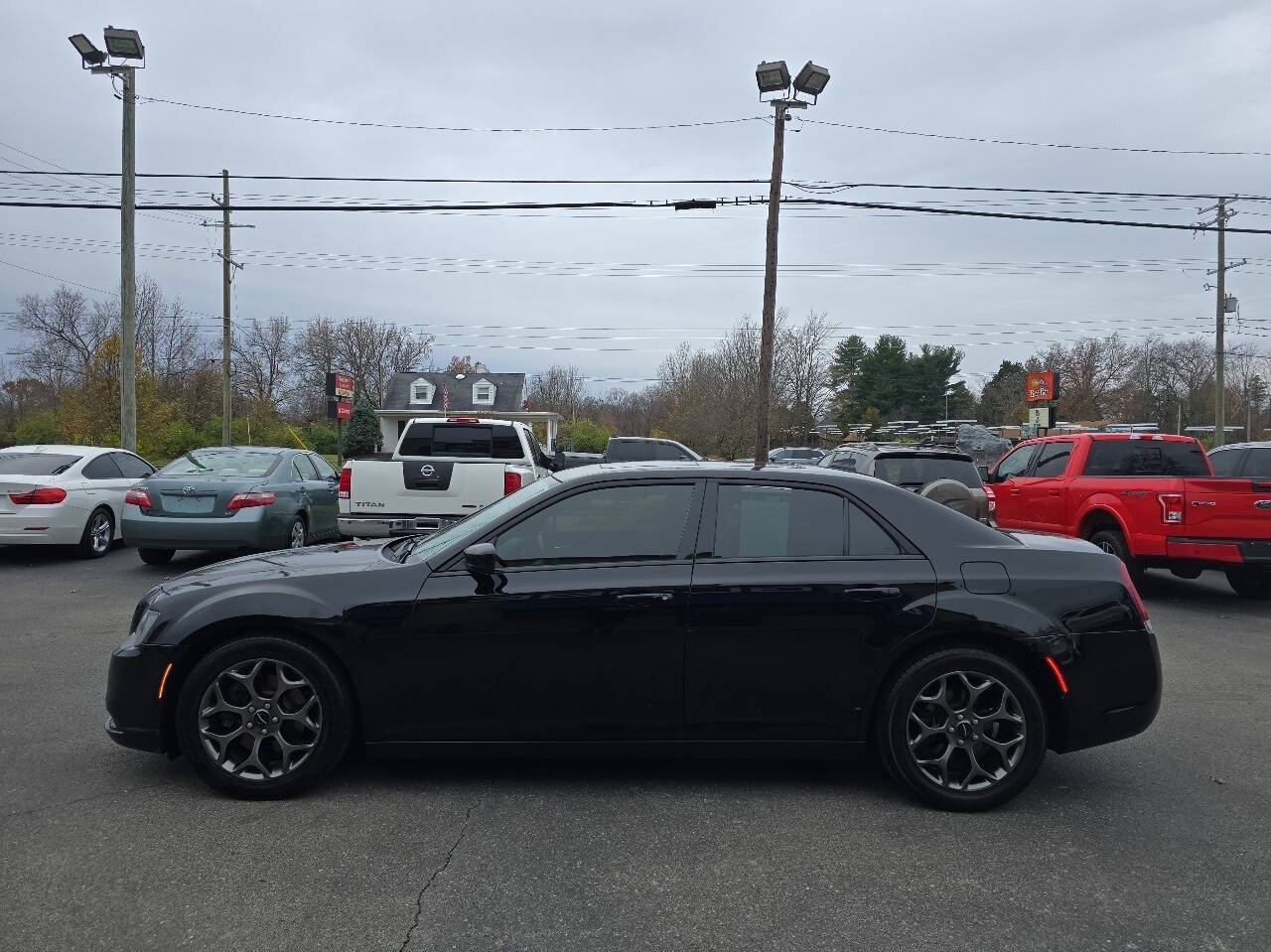 2018 Chrysler 300 for sale at GLOBE AUTO SALES in Louisville, KY