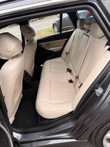 2017 BMW 3 Series 330i xDrive