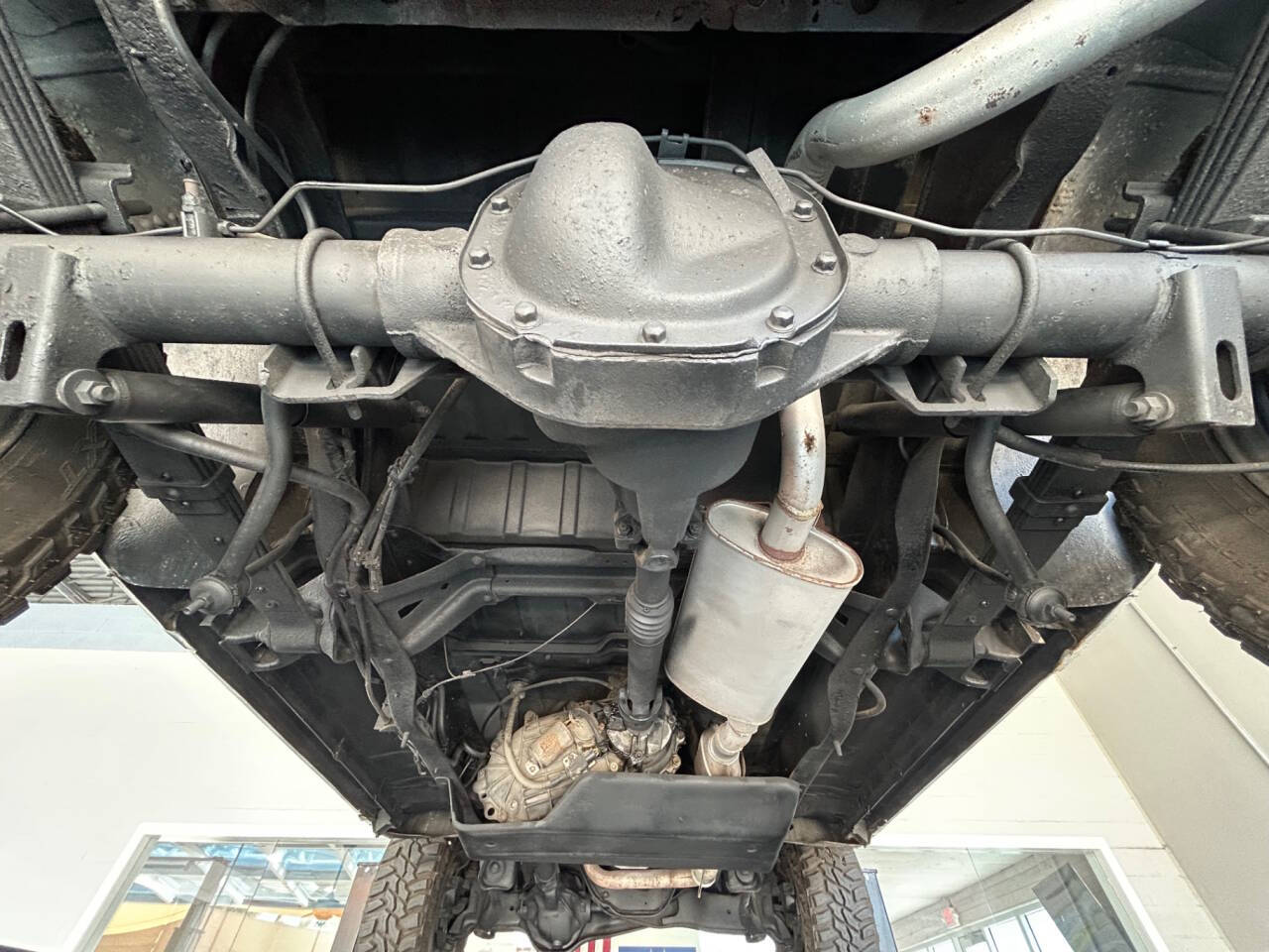 1989 Ford Bronco 38