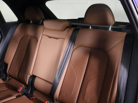 2022 Audi Q3 quattro S line Premium 45 TFSI