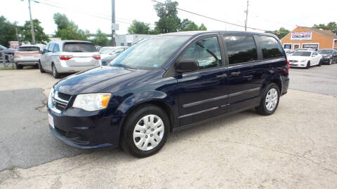 2013 Dodge Grand Caravan for sale at Unlimited Auto Sales in Upper Marlboro MD