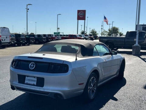 2014 Ford Mustang V6 Premium