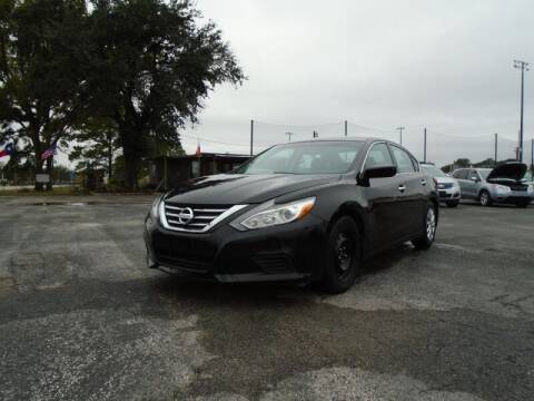 2016 Nissan Altima for sale at American Auto Exchange in Houston TX