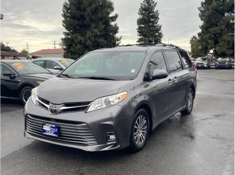 2018 Toyota Sienna for sale at AutoDeals in Daly City CA