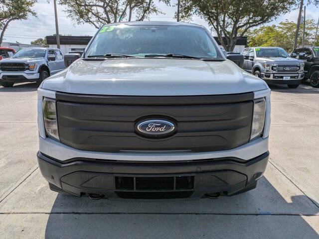 2023 Ford F-150 Lightning Pro