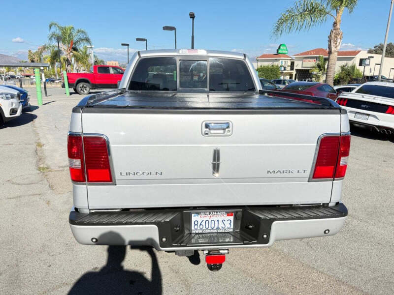 2008 Lincoln Mark LT