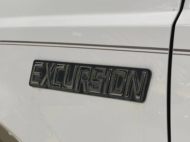 2004 Ford Excursion Eddie Bauer