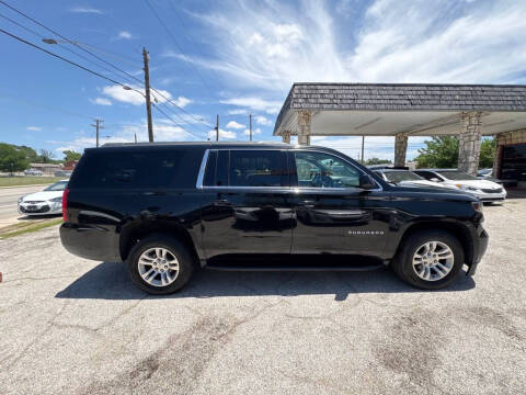 2019 Chevrolet Suburban LT