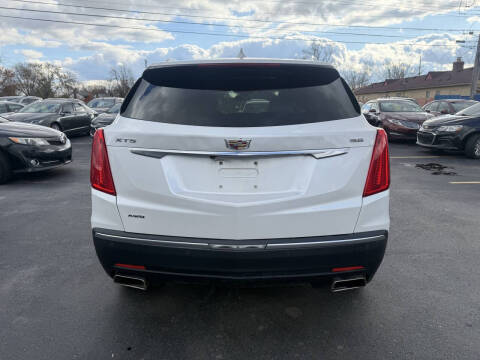 2017 Cadillac XT5 Luxury