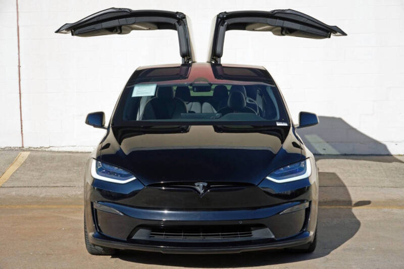 2023 Tesla Model X Standard Range