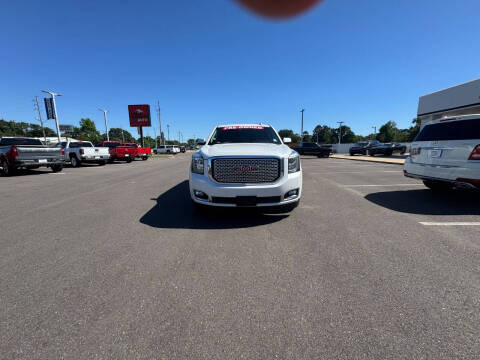 2017 GMC Yukon Denali
