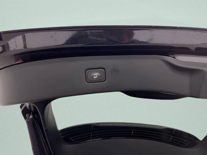 2022 Ford Edge ST