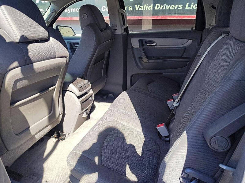2016 Chevrolet Traverse LS