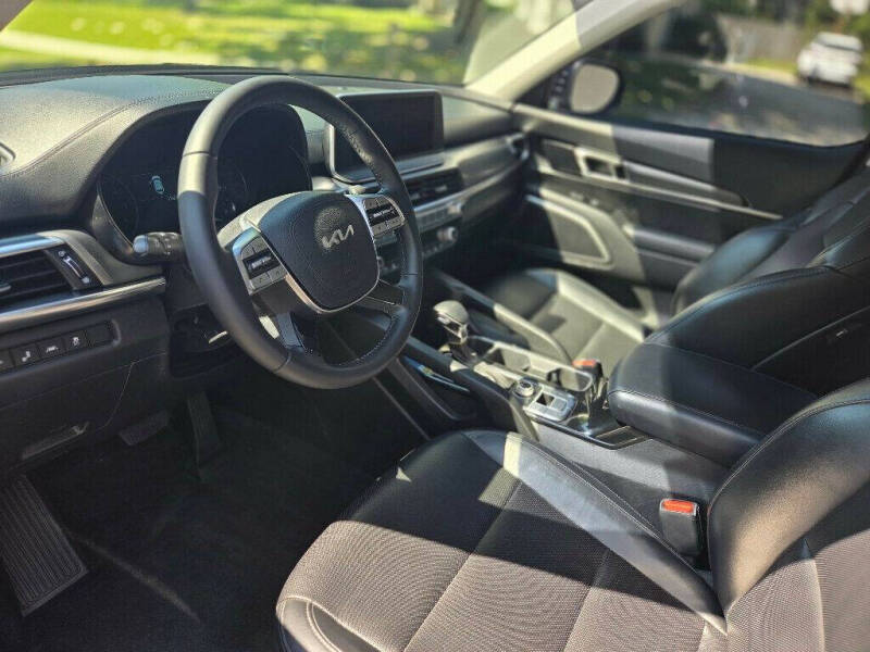 2022 Kia Telluride LX