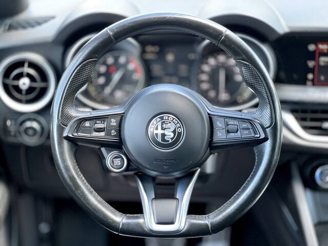 2022 Alfa Romeo Stelvio Sprint