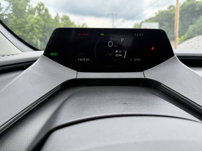 2024 Toyota Prius LE