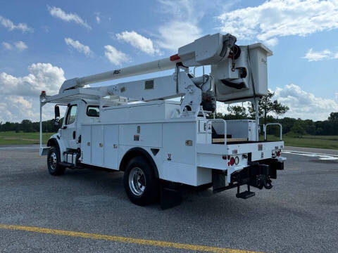 2013 Freightliner M2 106