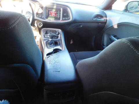 2016 Dodge Challenger SXT