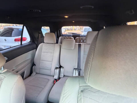 2014 Ford Explorer