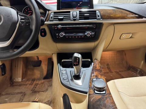 2015 BMW 3 Series 328i xDrive