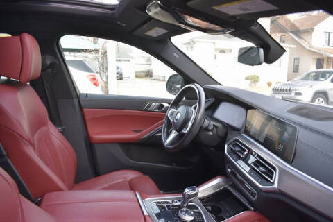 2022 BMW X6 xDrive40i