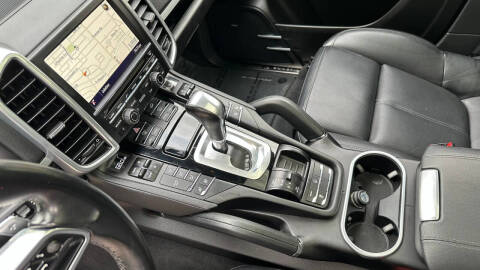 2016 Porsche Cayenne S