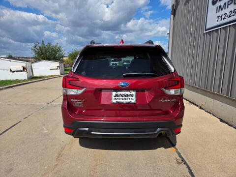 2023 Subaru Forester Premium