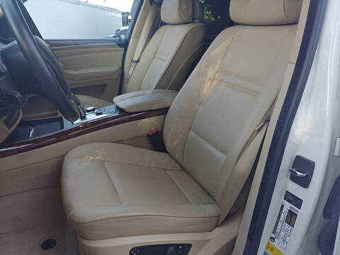 2009 BMW X5 xDrive48i