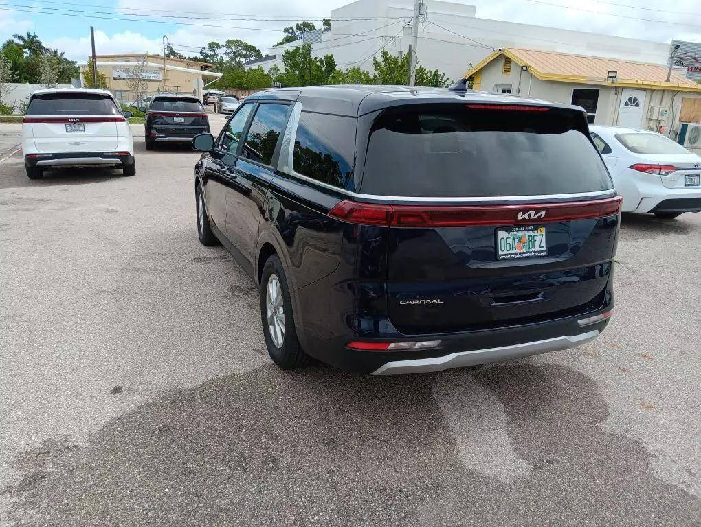 2024 Kia Carnival for sale at The Rock Fleet MGMT LLC in Naples, FL