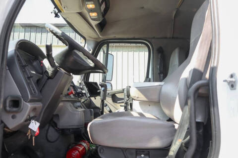 2016 Freightliner 114 SD