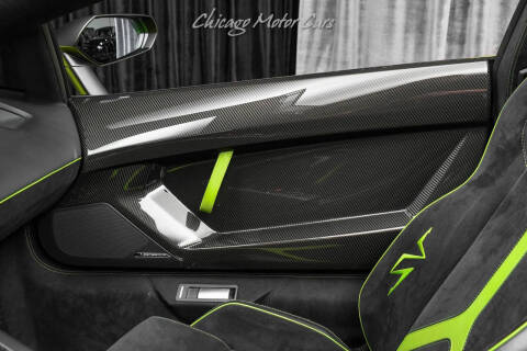 2016 Lamborghini Aventador LP 750-4 SV