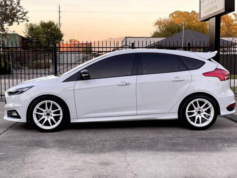 2016 Ford Focus ST