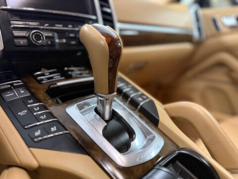 2012 Porsche Cayenne Tiptronic