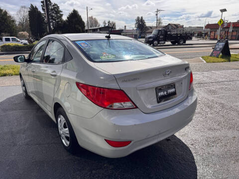 2016 Hyundai Accent