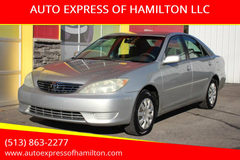 2005 Toyota Camry LE's photo