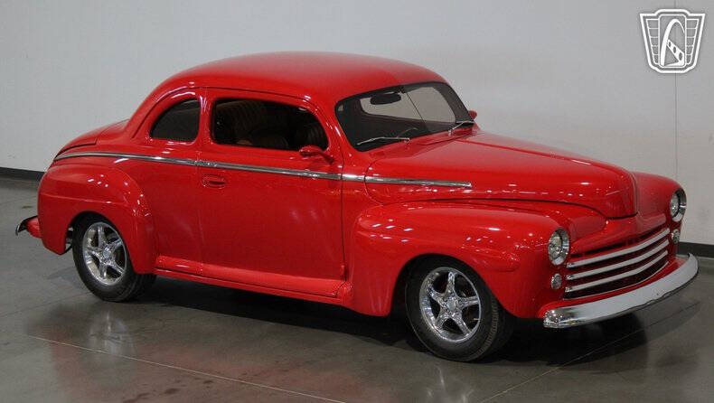 1948 Ford Deluxe