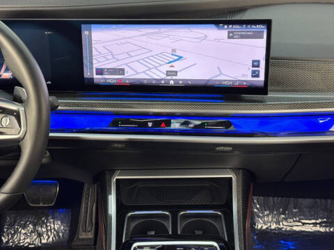 2023 BMW 7 Series 740i