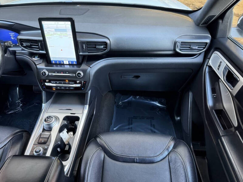 2020 Ford Explorer ST