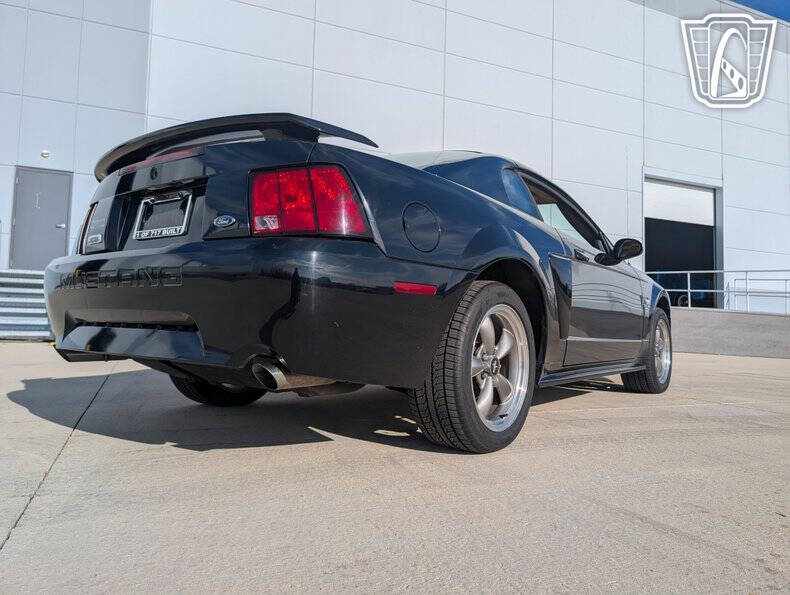 2003 Ford Mustang