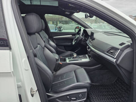 2020 Audi Q5 quattro Premium 45 TFSI