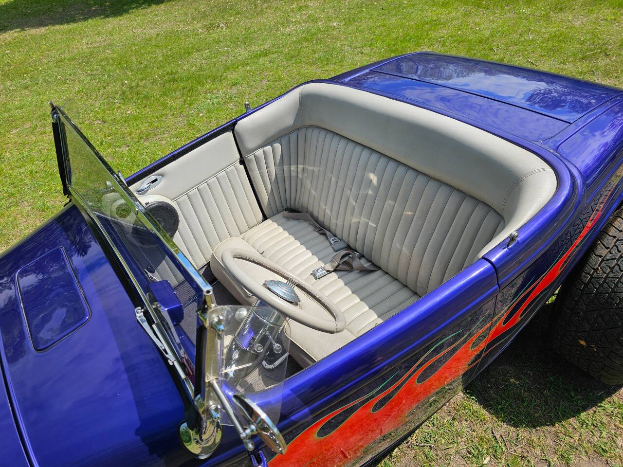 1932 Ford Hi-Boy 107