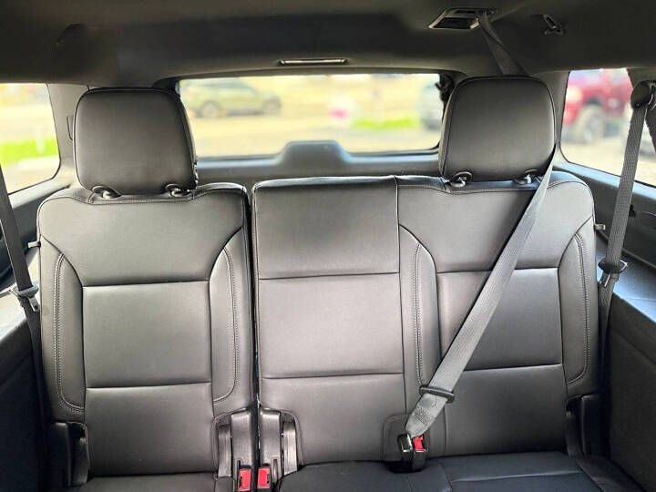 2021 Chevrolet Suburban LT