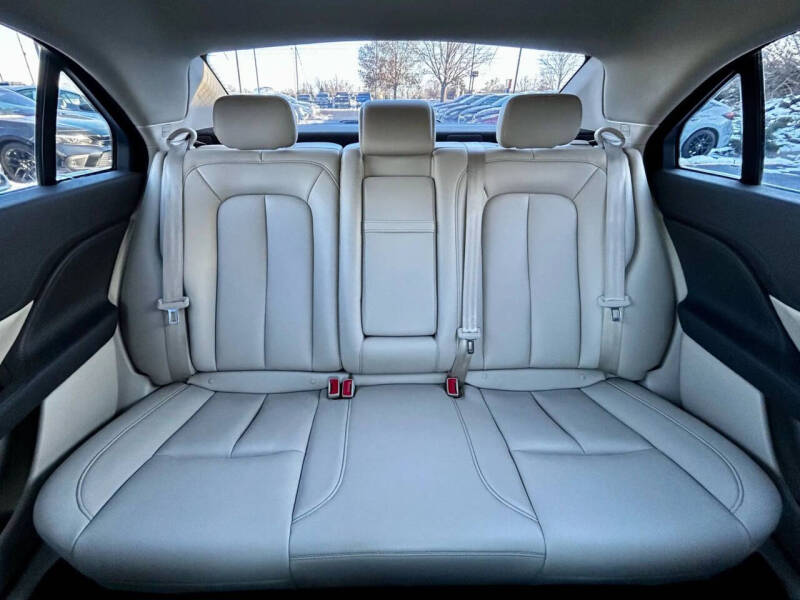 2020 Lincoln Continental Standard