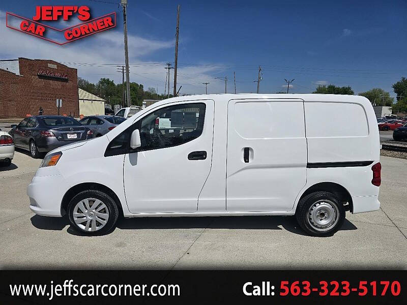 2017 Nissan NV200