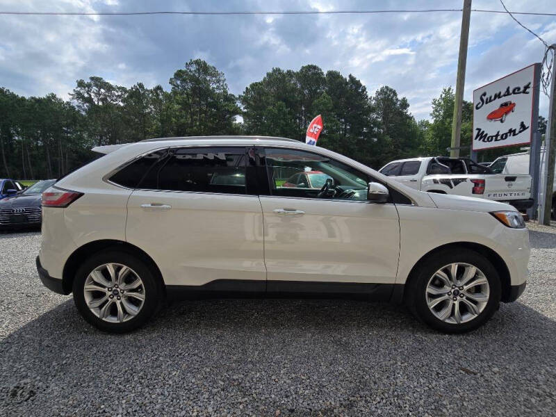 2020 Ford Edge Titanium