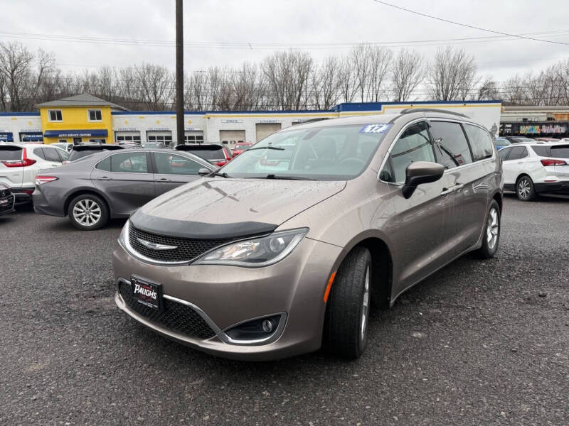 2017 Chrysler Pacifica Touring Plus