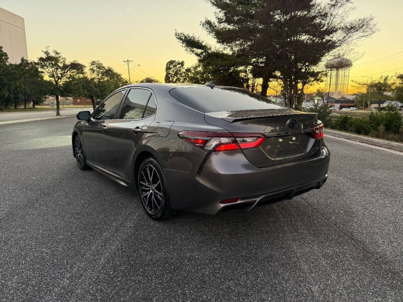 2023 Toyota Camry SE Nightshade